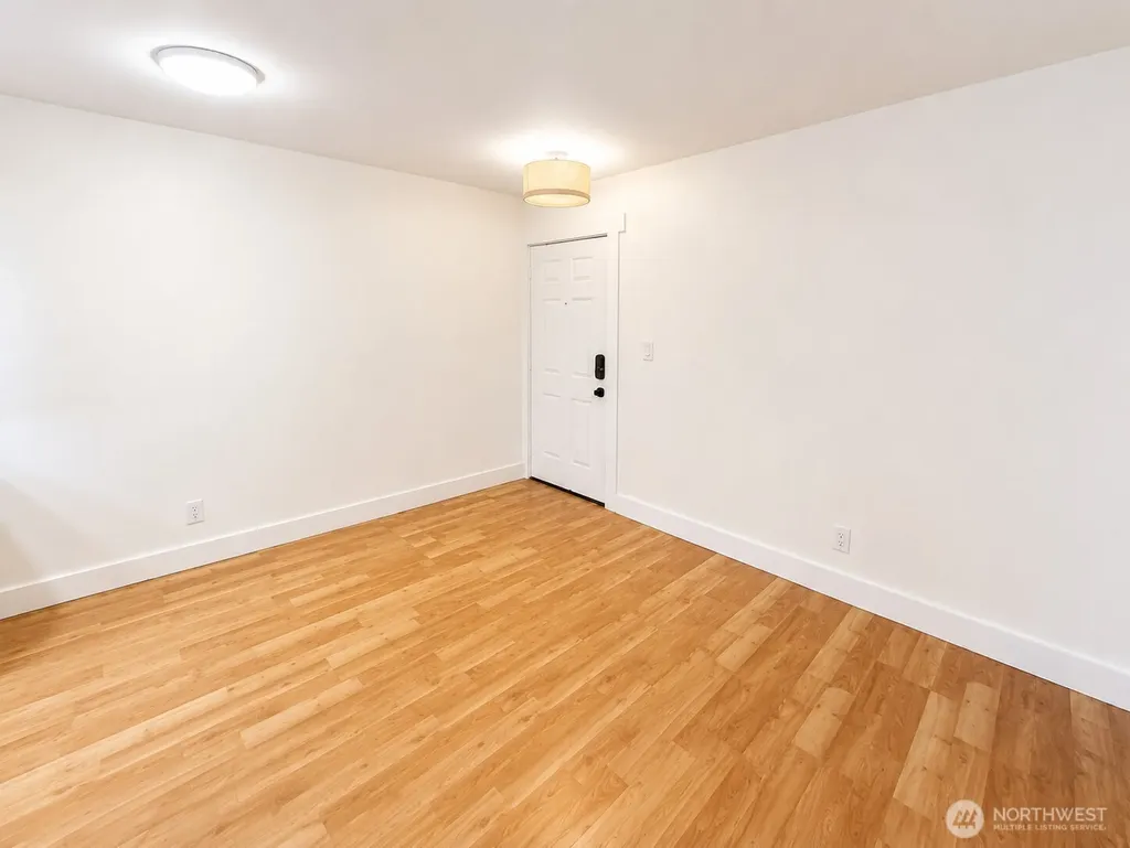 2111 E John Street Seattle WA 98112