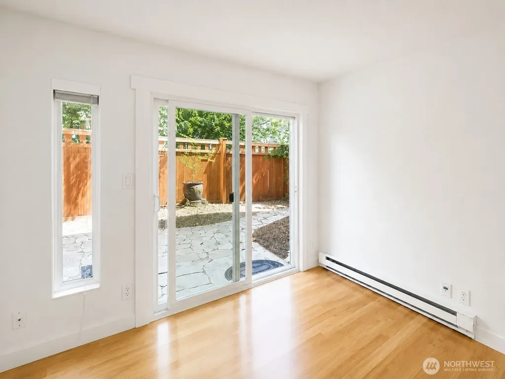 2111 E John Street Seattle WA 98112