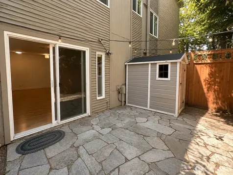 2111 E John Street Seattle WA 98112