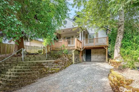 6122 Fawcett Avenue Tacoma WA 98408