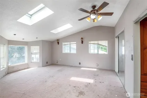 6122 Fawcett Avenue Tacoma WA 98408