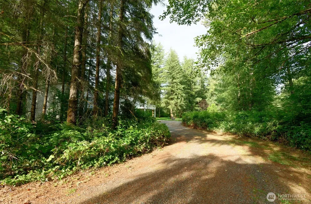 19905 State Route 530 NE Arlington WA 98223