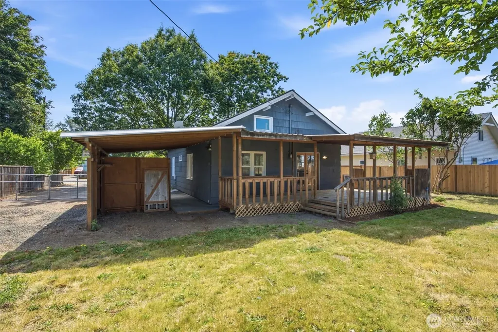 1317 Logan Street Centralia WA 98531