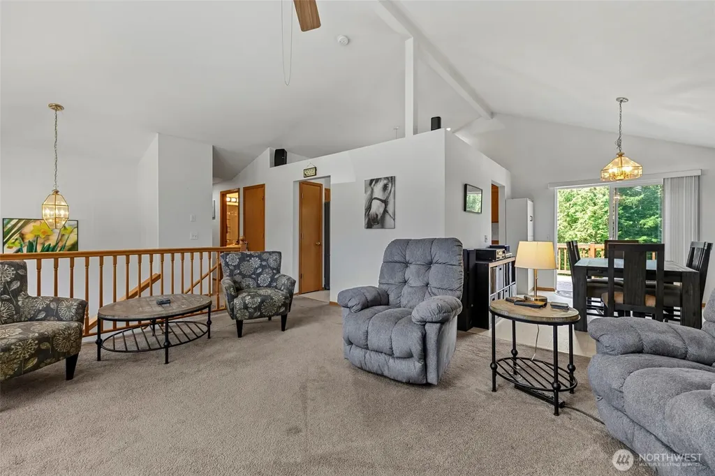 12405 101st Place NE Lake Stevens WA 98258