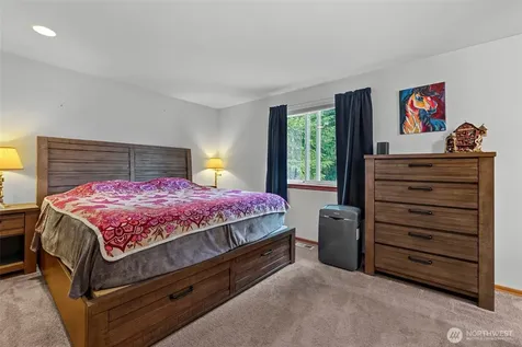 12405 101st Place NE Lake Stevens WA 98258