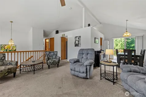 12405 101st Place NE Lake Stevens WA 98258
