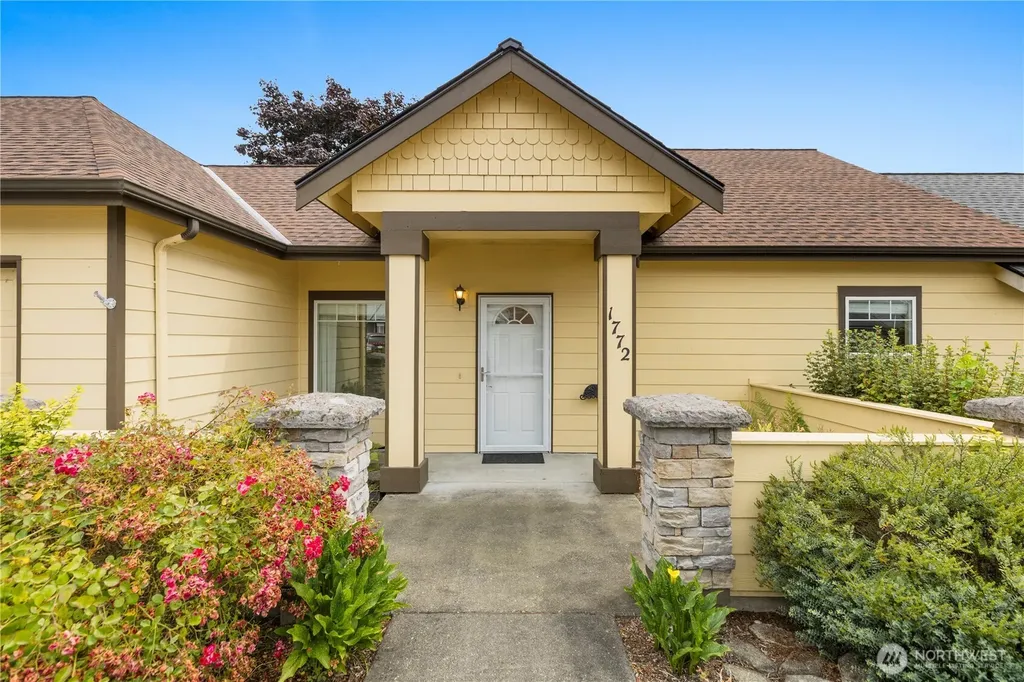 1772 Compass Boulevard Freeland WA 98249