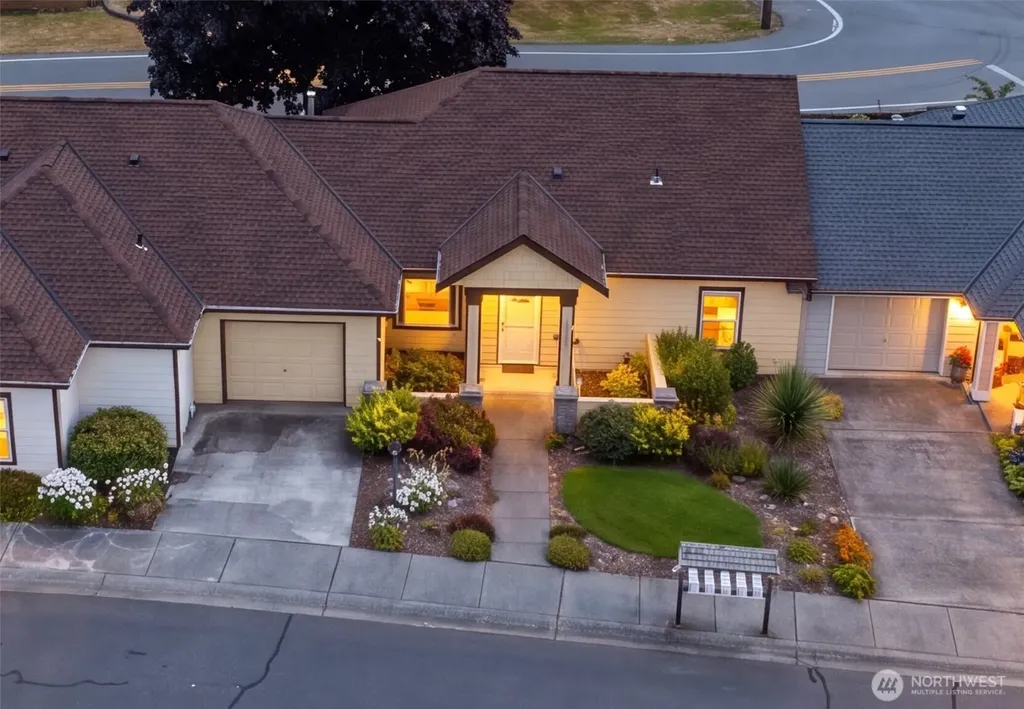 1772 Compass Boulevard Freeland WA 98249