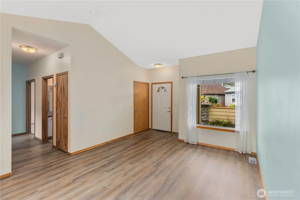 1772 Compass Boulevard Freeland WA 98249