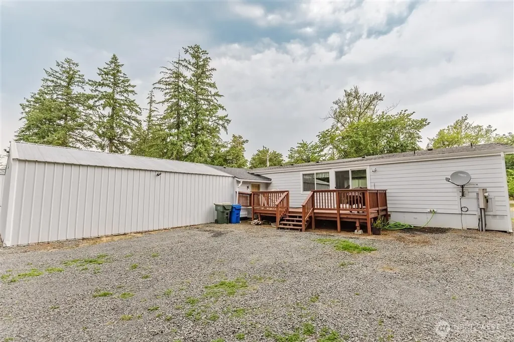1300 SW Mayer Avenue Winlock WA 98596