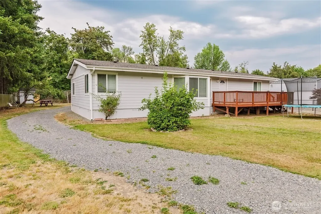 1300 SW Mayer Avenue Winlock WA 98596