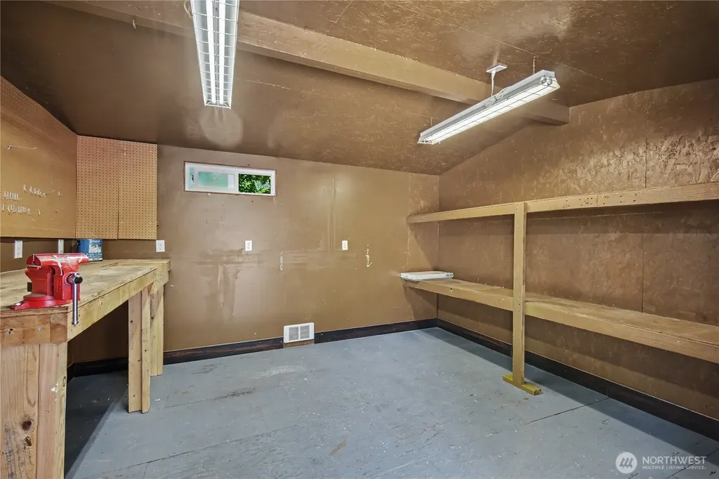 12255 SE 184th Street Renton WA 98058