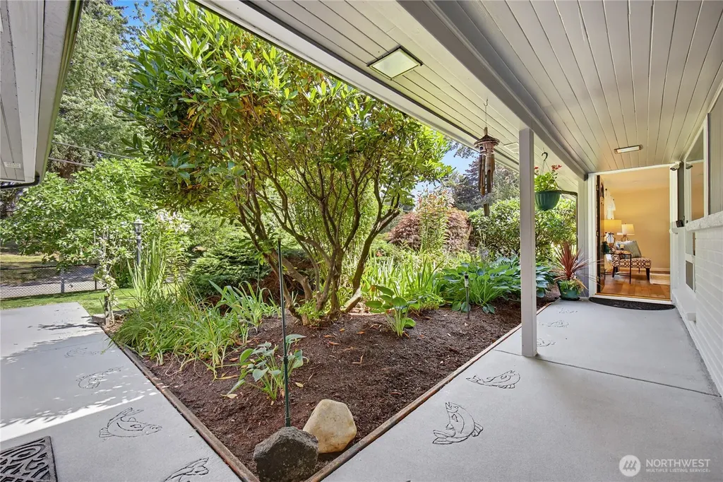 12255 SE 184th Street Renton WA 98058