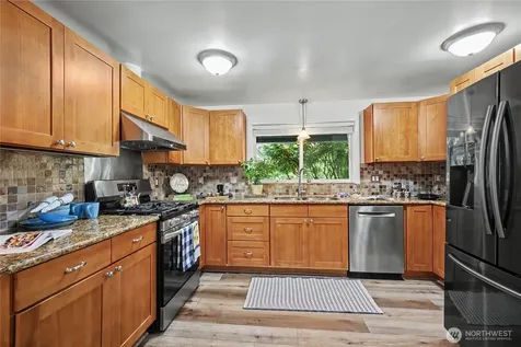 12255 SE 184th Street Renton WA 98058