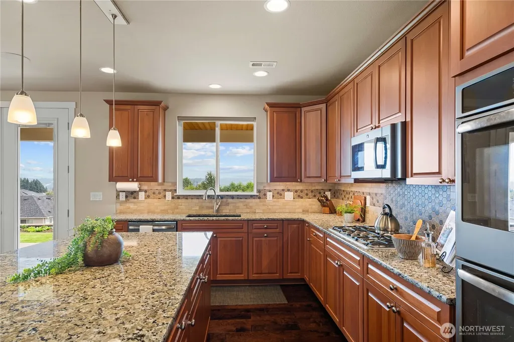 30180 60th Avenue S Auburn WA 98001