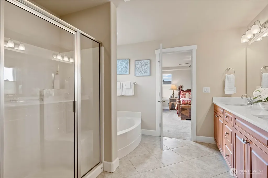 30180 60th Avenue S Auburn WA 98001