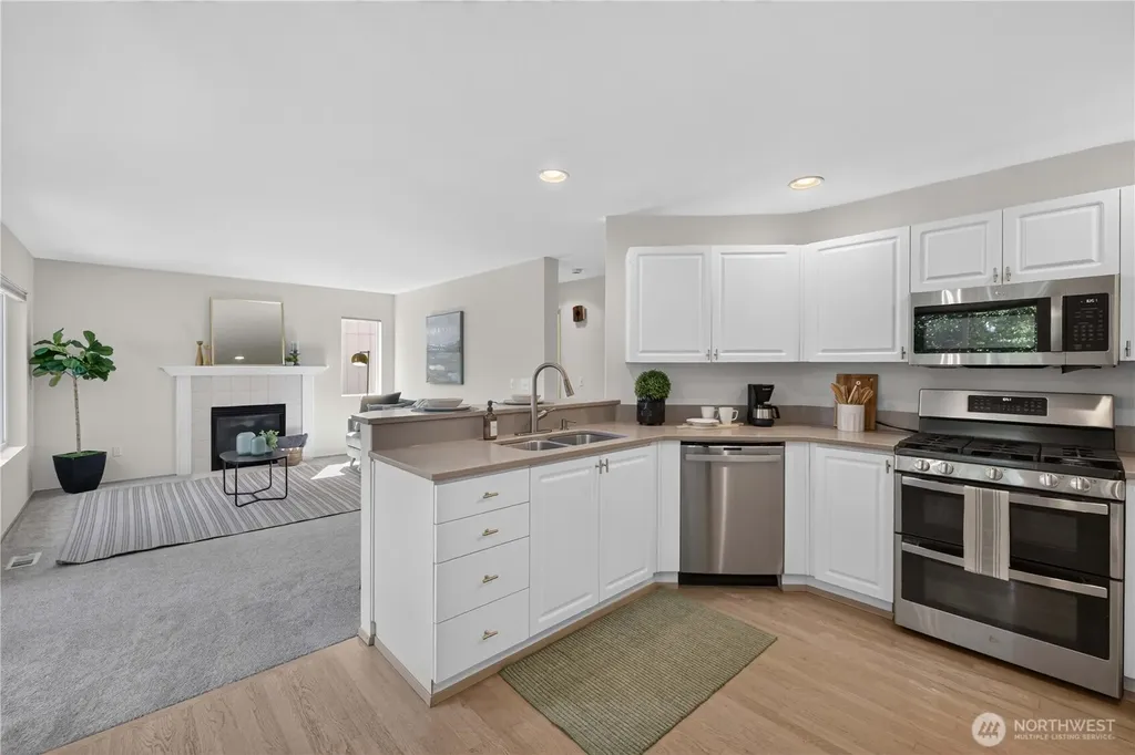 23610 SE 267th Place Maple Valley WA 98038