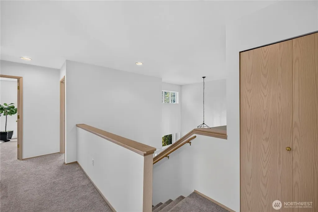 23610 SE 267th Place Maple Valley WA 98038