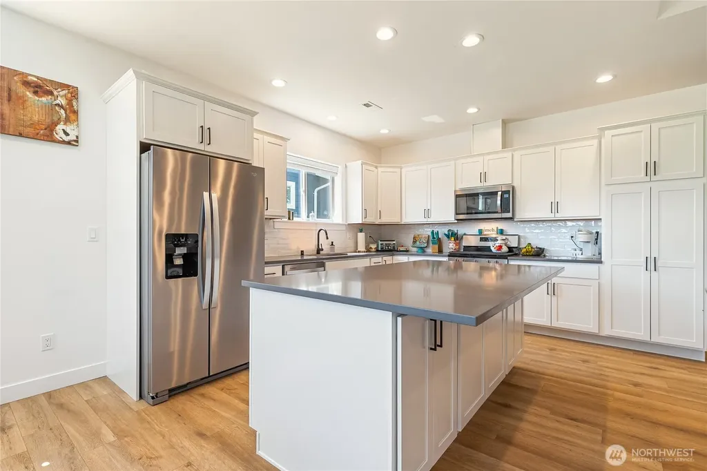 1110 Night Hawk Way Everson WA 98247