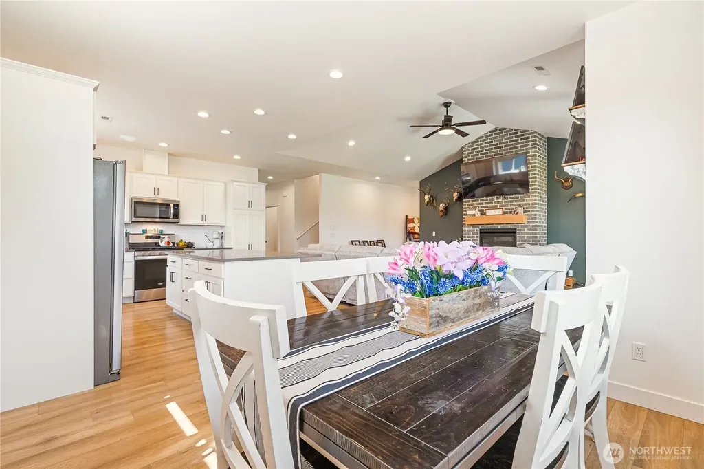 1110 Night Hawk Way Everson WA 98247