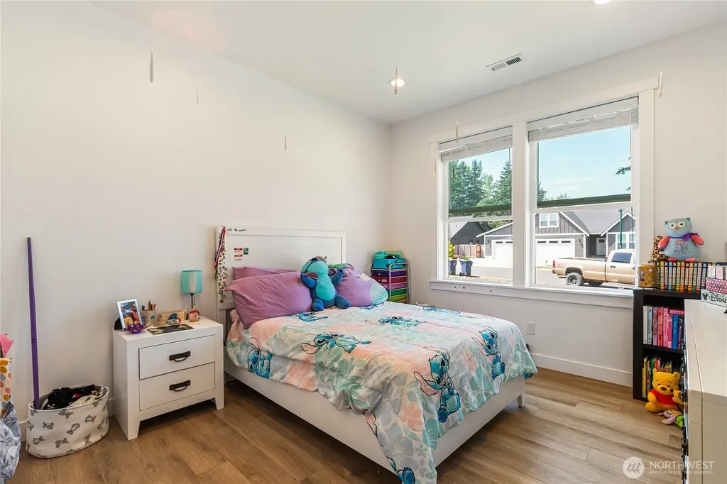 1110 Night Hawk Way Everson WA 98247