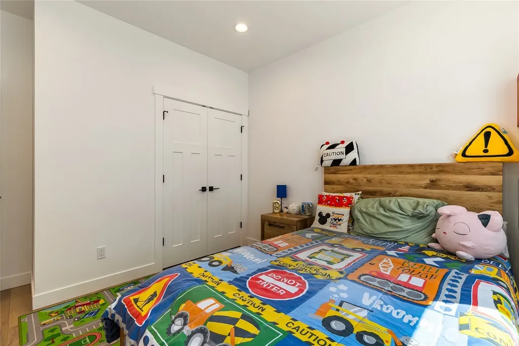 1110 Night Hawk Way Everson WA 98247