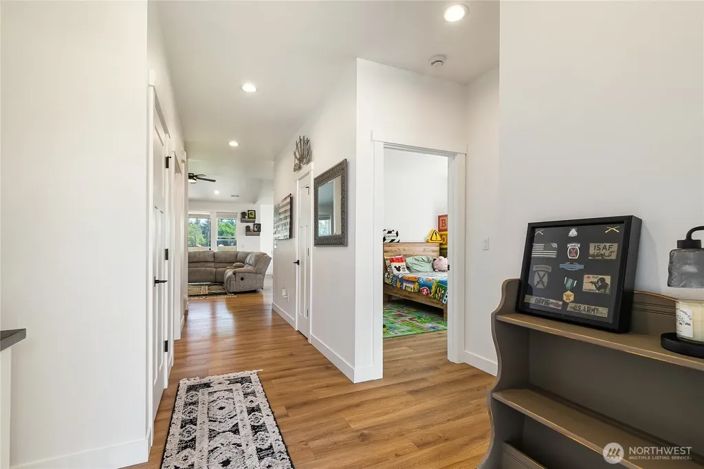 1110 Night Hawk Way Everson WA 98247