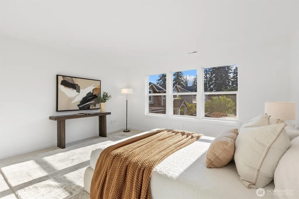 631 Ilwaco Avenue NE Renton WA 98059