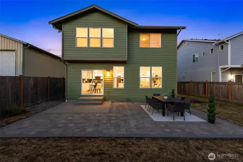 631 Ilwaco Avenue NE Renton WA 98059