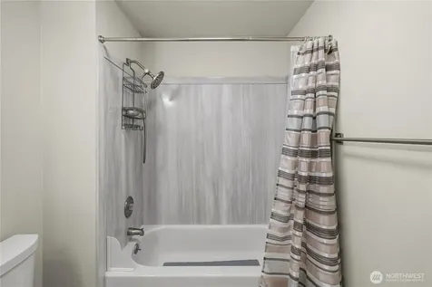 820 Monroe Avenue NE Renton WA 98056