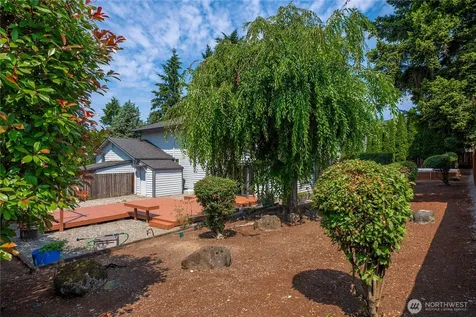 820 Monroe Avenue NE Renton WA 98056