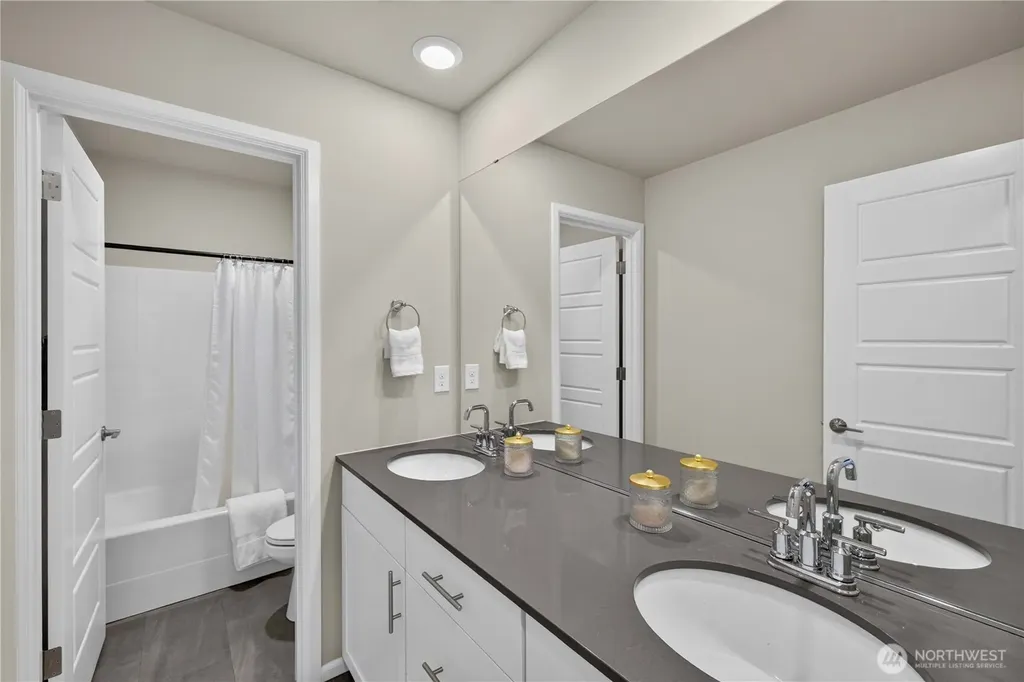 23714 229th Place SE Maple Valley WA 98038