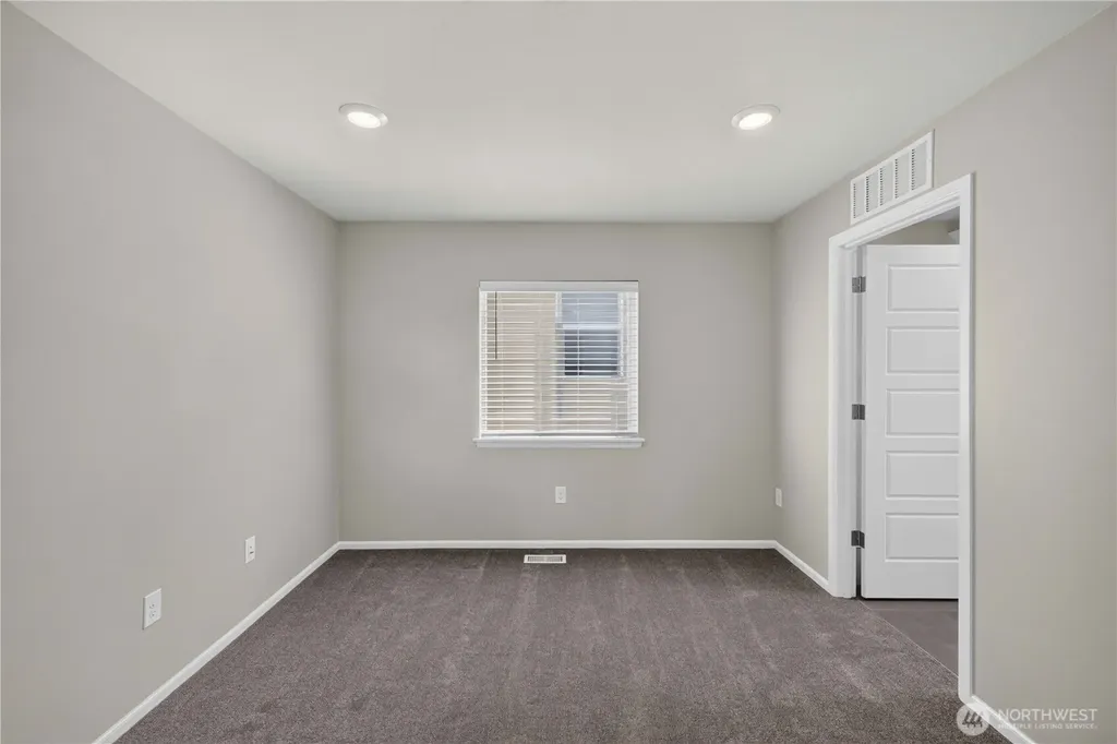 23714 229th Place SE Maple Valley WA 98038