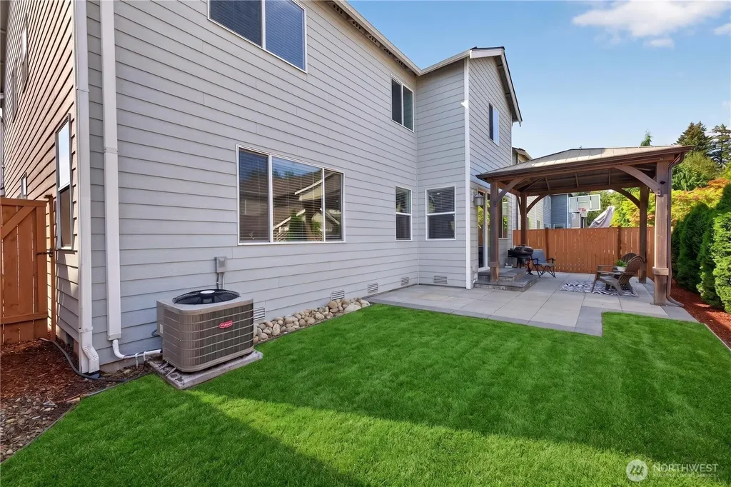 23714 229th Place SE Maple Valley WA 98038