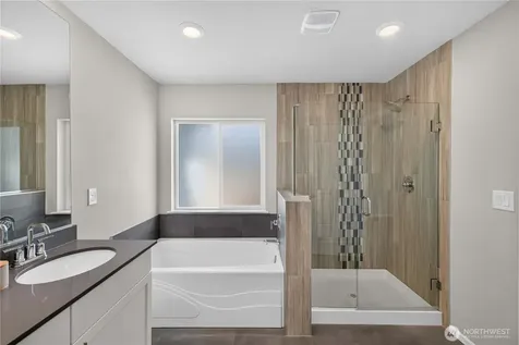 23714 229th Place SE Maple Valley WA 98038