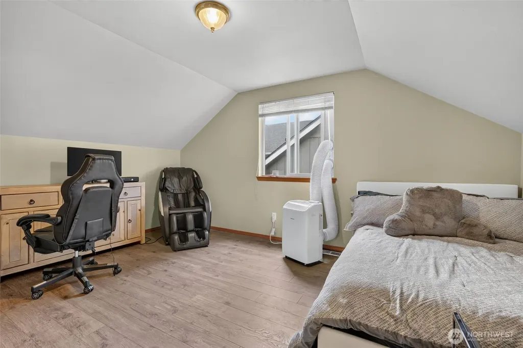 5007 Chambers Creek Loop SE Olympia WA 98501