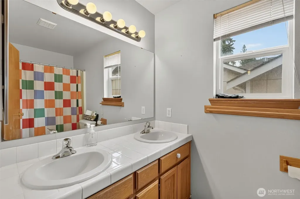 5007 Chambers Creek Loop SE Olympia WA 98501