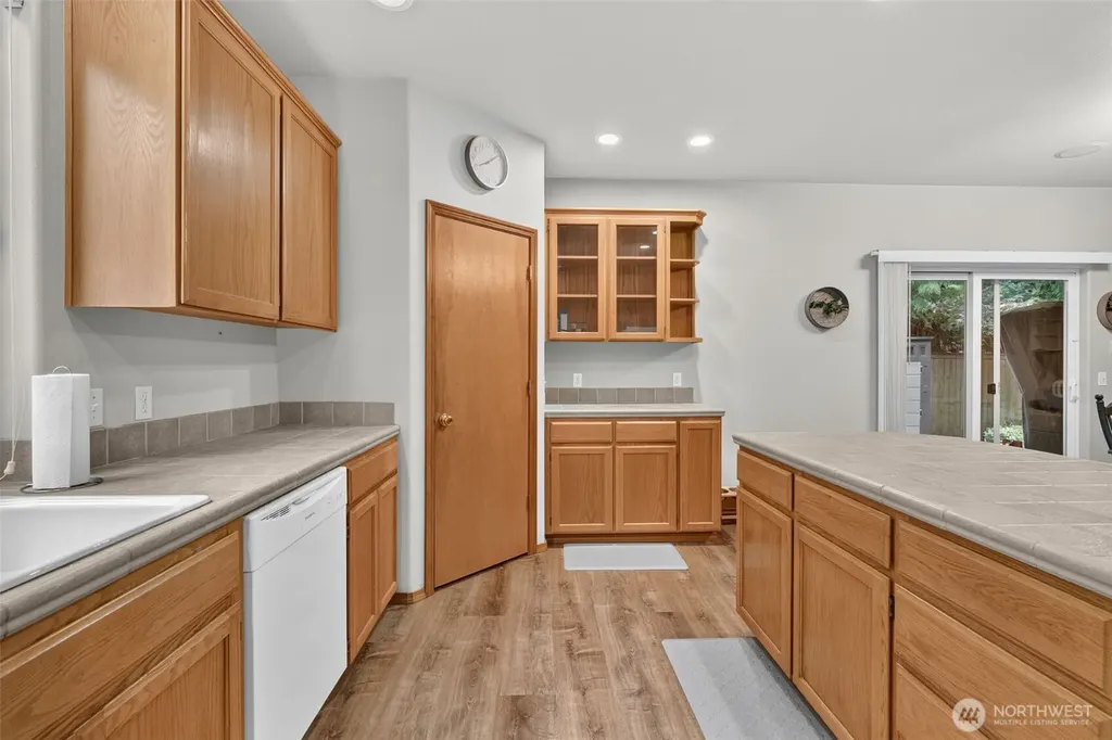 5007 Chambers Creek Loop SE Olympia WA 98501