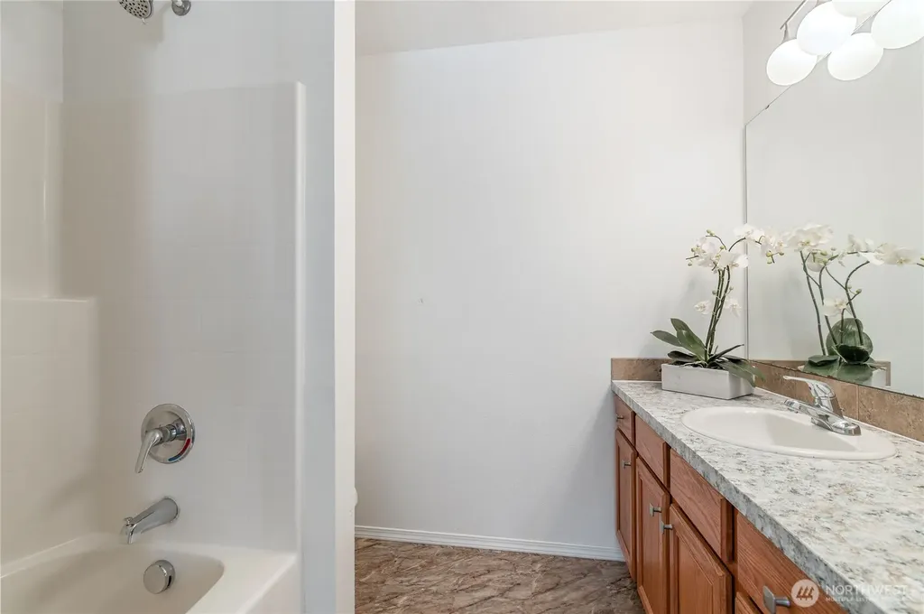 1718 193rd Avenue Ct SW Lakebay WA 98349