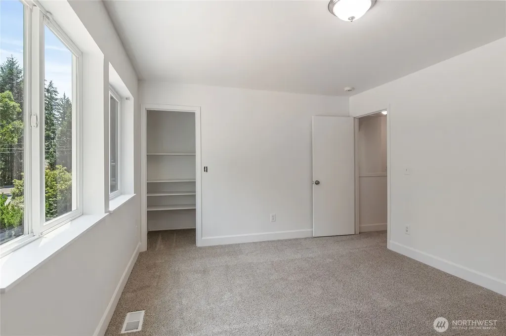1718 193rd Avenue Ct SW Lakebay WA 98349