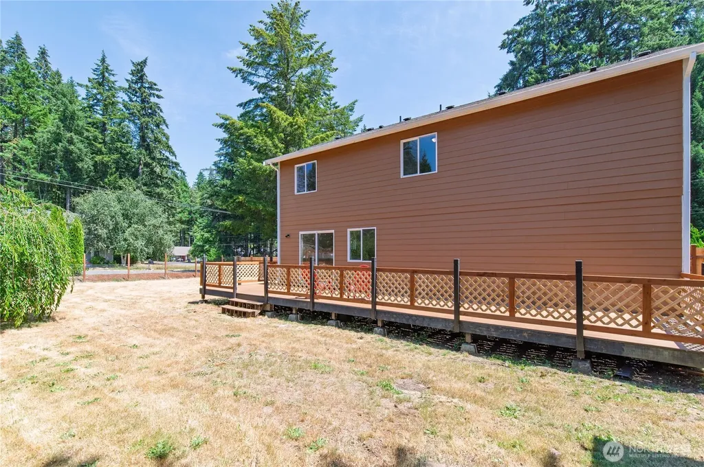 1718 193rd Avenue Ct SW Lakebay WA 98349