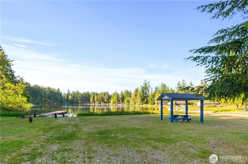 1718 193rd Avenue Ct SW Lakebay WA 98349
