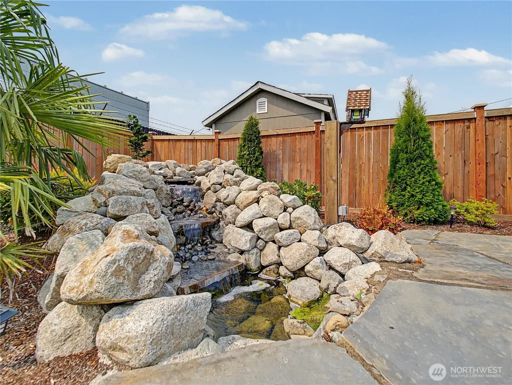3530 Edith Avenue Enumclaw WA 98022