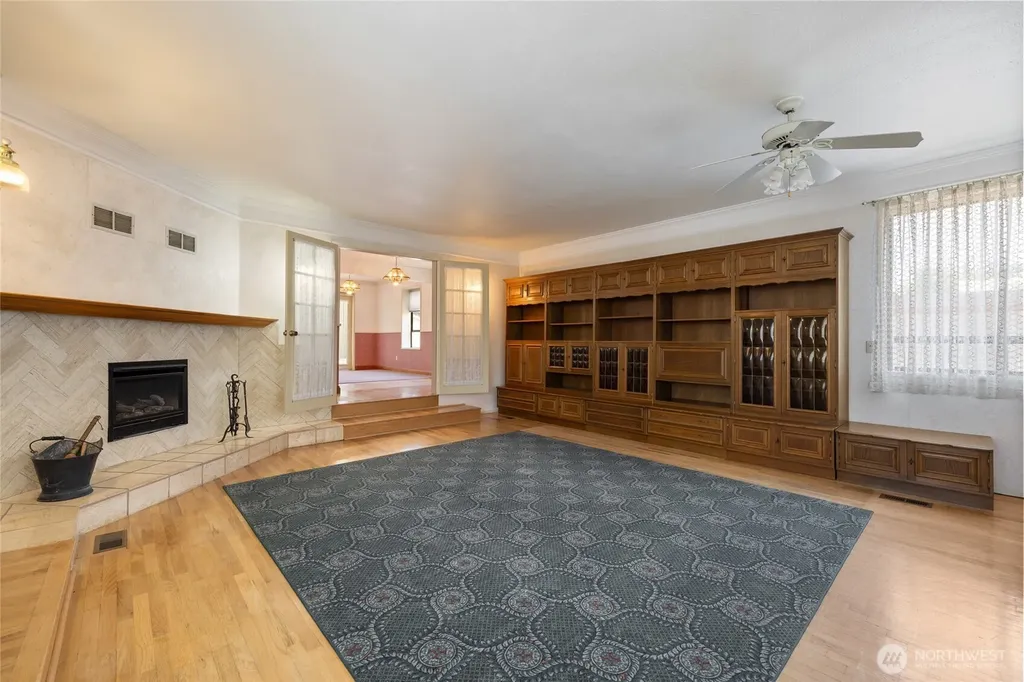 4505 72nd Street E Tacoma WA 98443