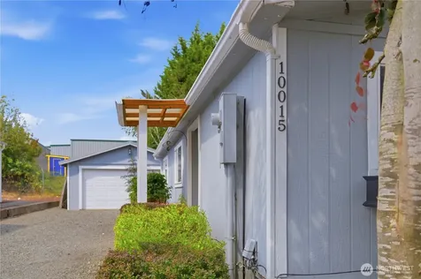 10015 189th Street E Puyallup WA 98375