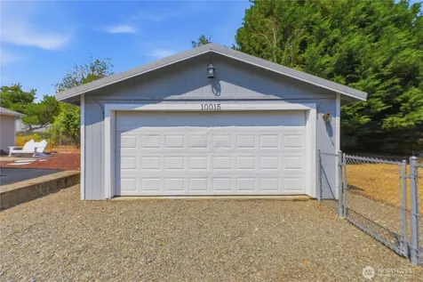 10015 189th Street E Puyallup WA 98375