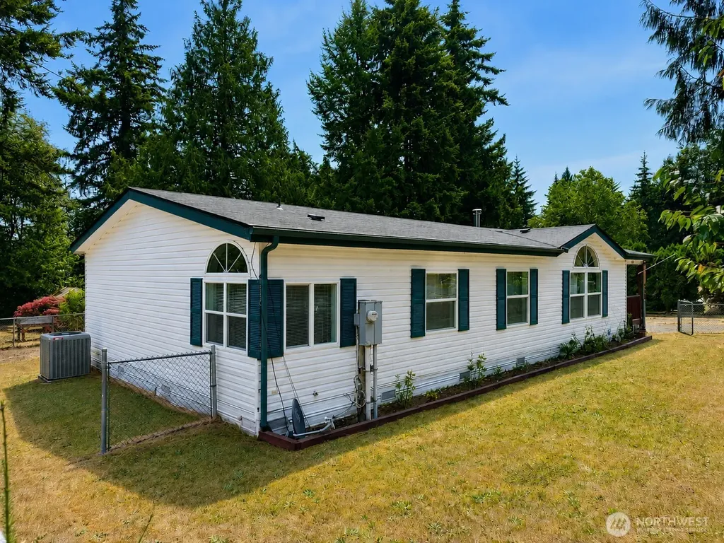 13111 213th Avenue Ct E Bonney Lake WA 98391
