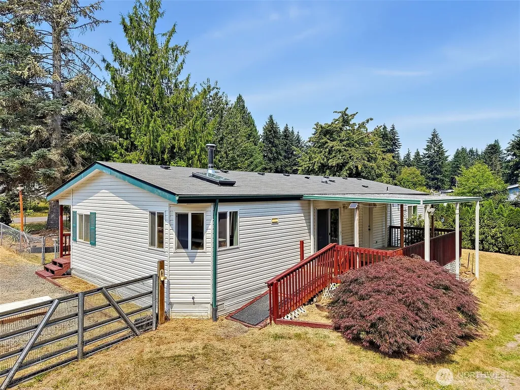 13111 213th Avenue Ct E Bonney Lake WA 98391