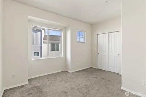 14915 38th Drive SE Bothell WA 98012