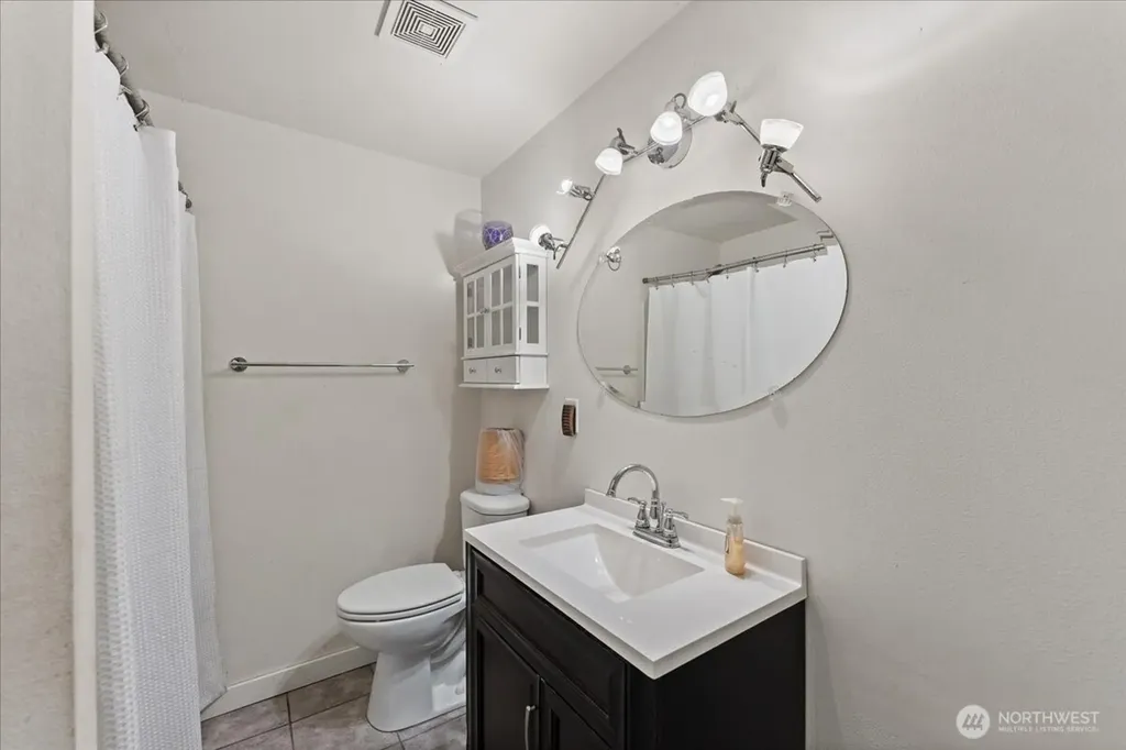 6408 S Alder Street Tacoma WA 98409